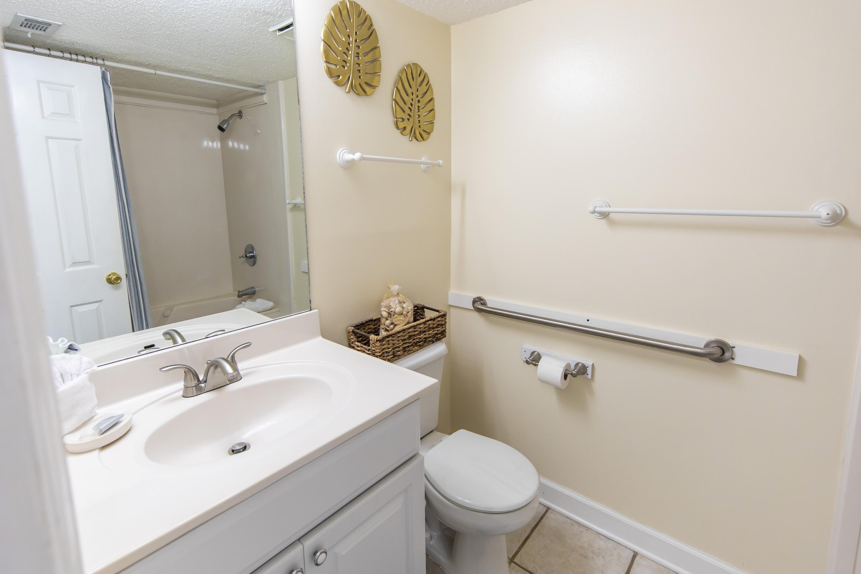 4984 West County Highway 30A, Unit 3A Santa Rosa Beach, FL 32459 - Photo 21 of 28 3A-palms-north-018