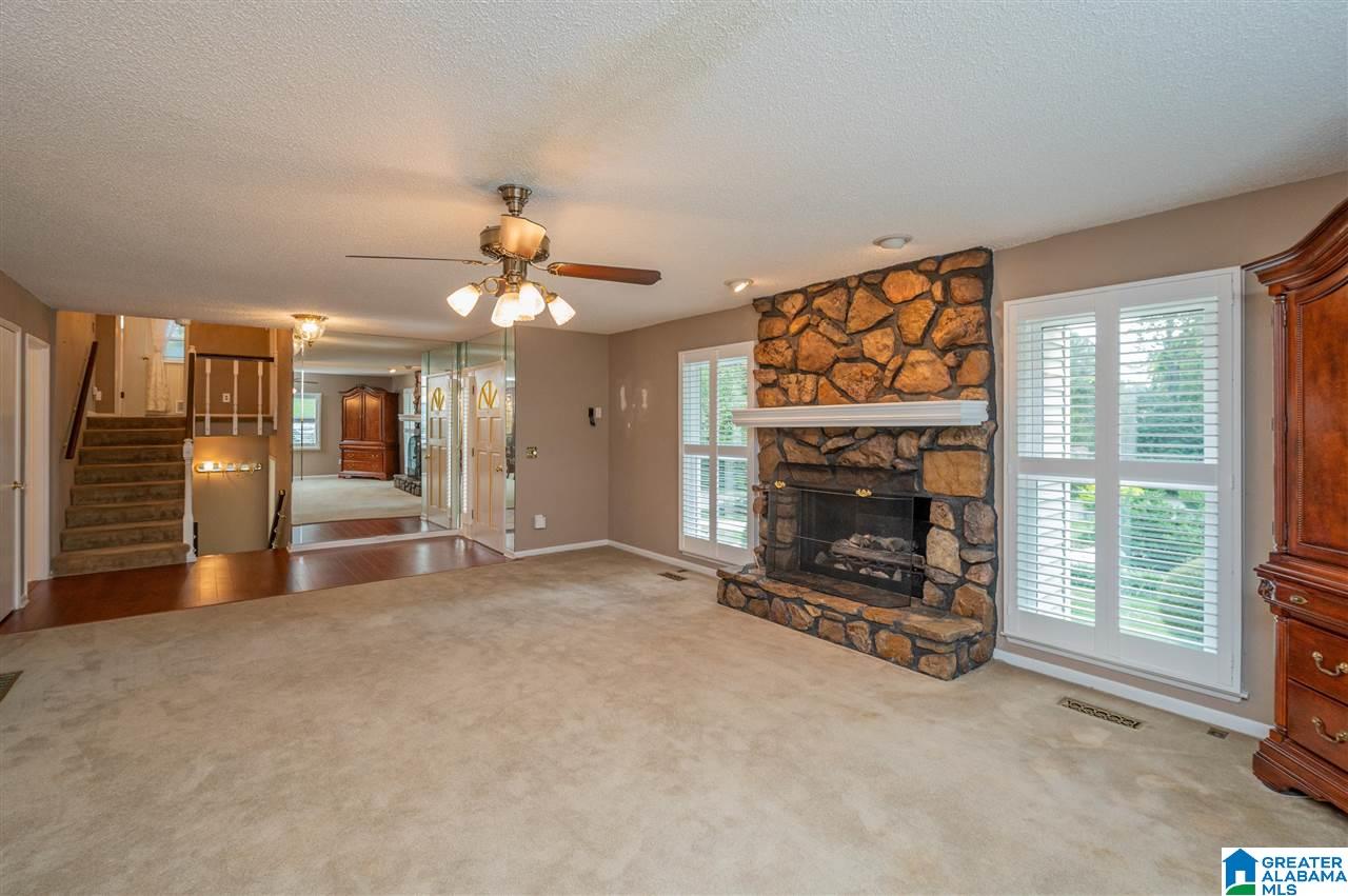 2678 Chandalar Lane Pelham, AL 35124 - Photo 3 of 50