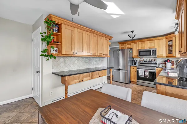 $3,300 | 150 Stiles Street, Stratford, CT 06614