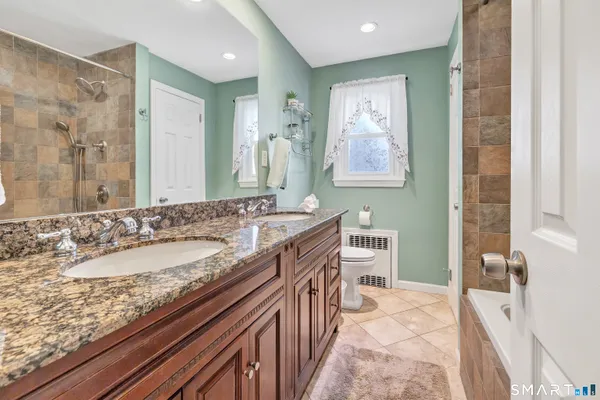 $3,300 | 150 Stiles Street, Stratford, CT 06614