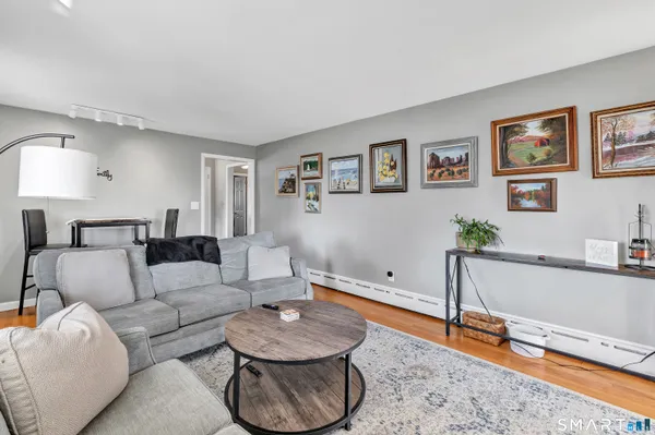 $3,300 | 150 Stiles Street, Stratford, CT 06614