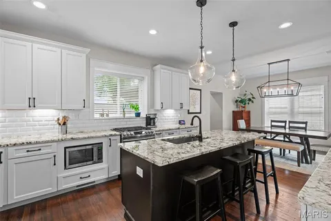 $625,000 | 1600 Bellevue Avenue, Richmond Heights, MO 63117