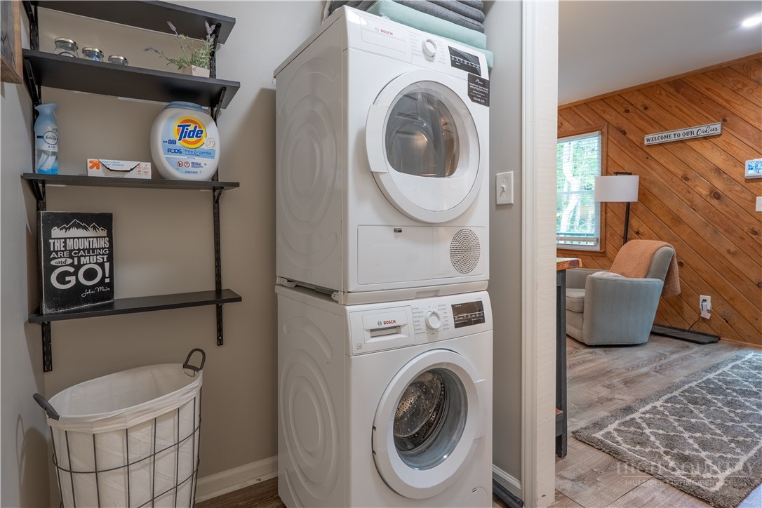 141 Snowflake Road Banner Elk, NC 28604 - Photo 23 of 28 a utility room with dryer and washer