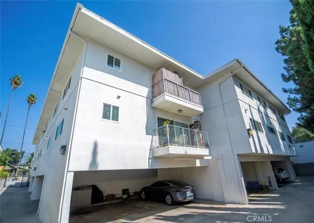 $2,800 | 780 Earlham Street, Unit 7, Pasadena, CA 91101