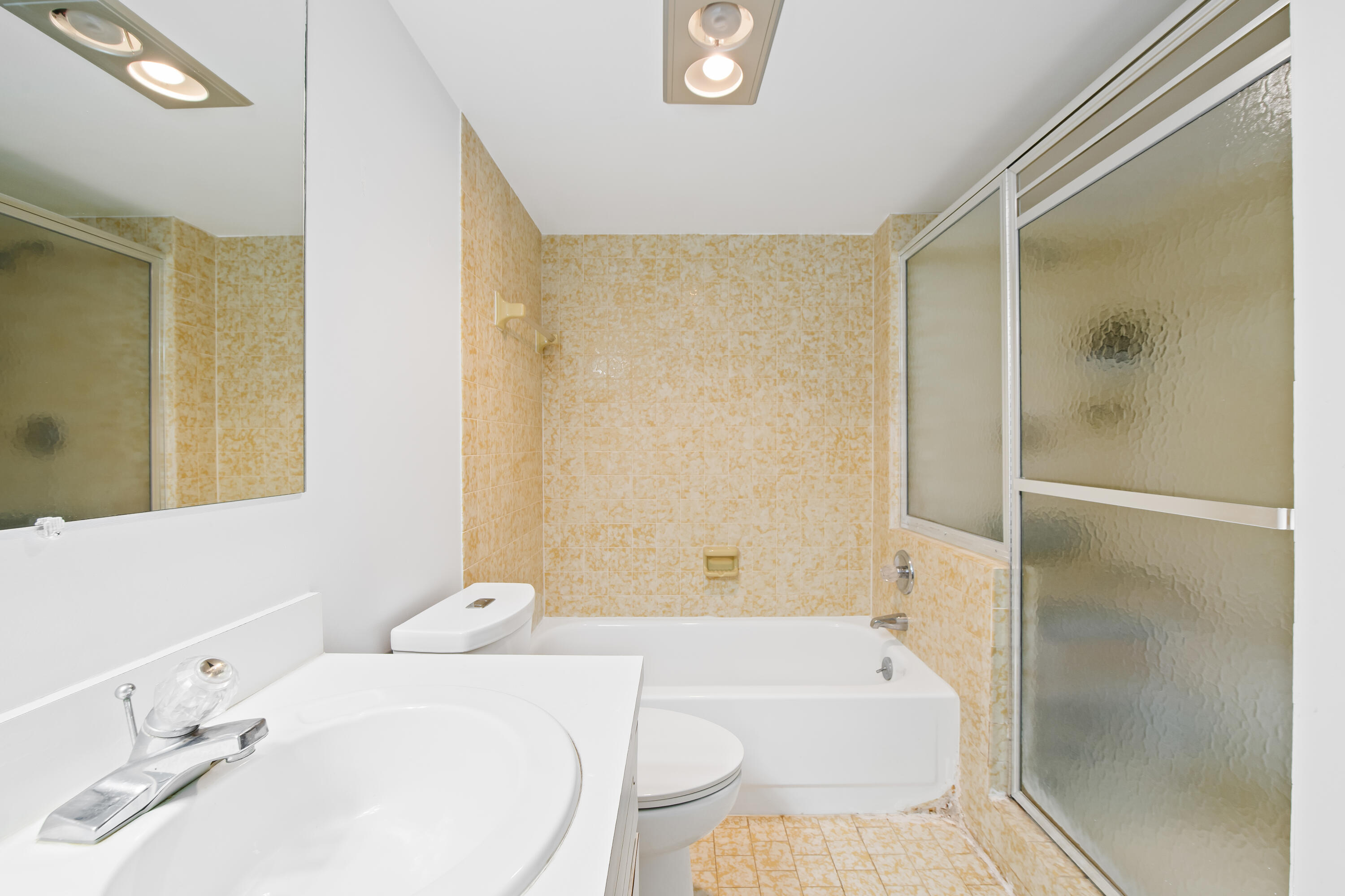 799 Jeffery Street, Unit 201 Boca Raton, FL 33487 - Photo 20 of 36 DSC_3750