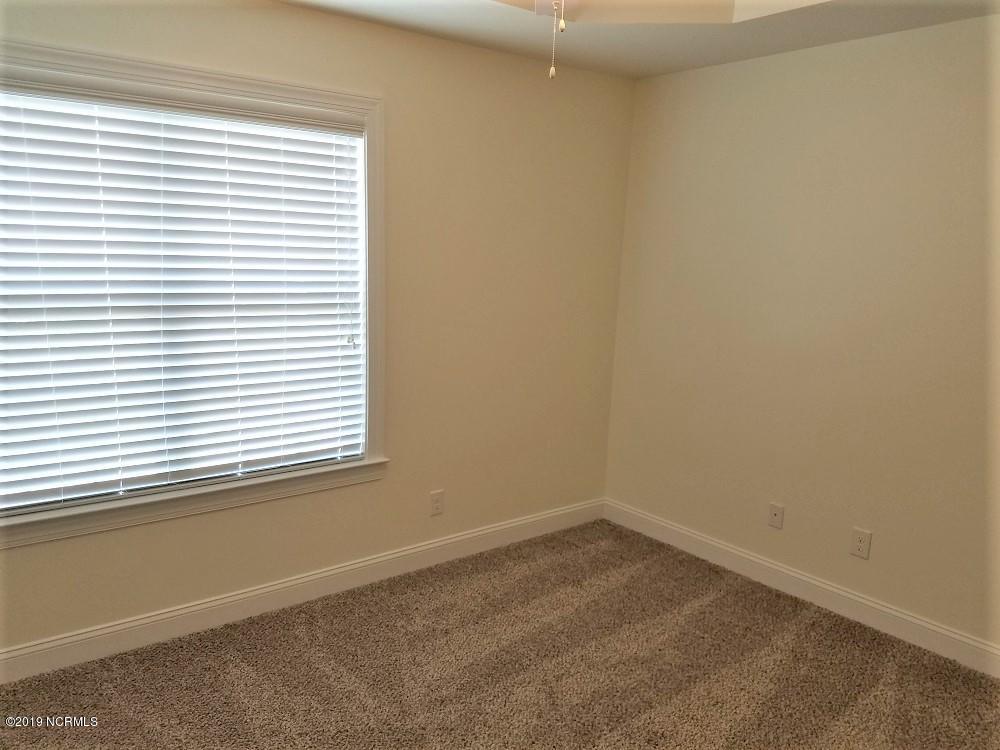 233 Toucan Way Hubert, NC 28539 - Photo 8 of 13 233 TOUCAN BED2