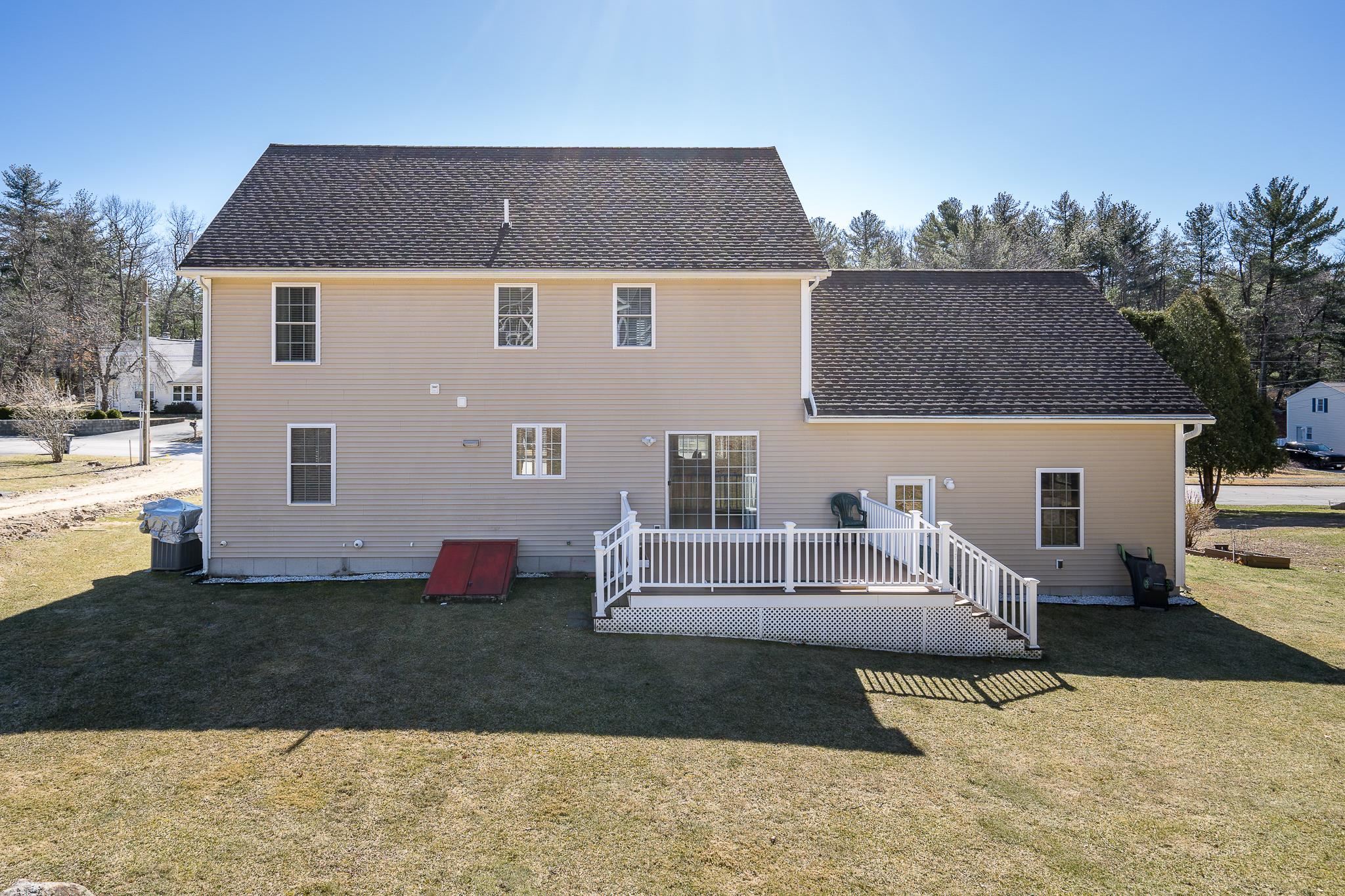 25 Gosselin Road Nashua, NH 03062 - Photo 35 of 40 Gallery Image 35