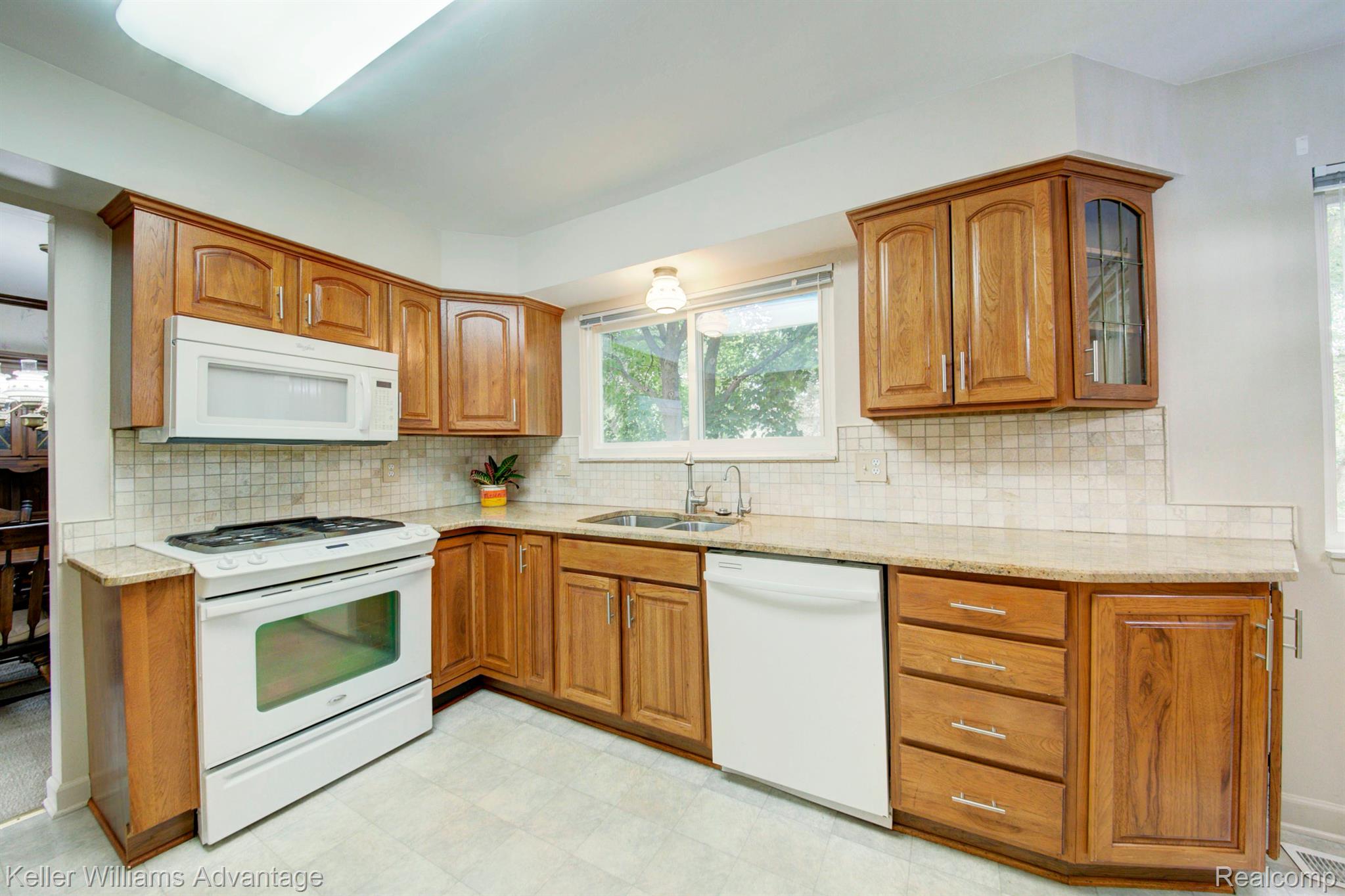 22410 Mill Road Novi, MI 48375 - Photo 5 of 80 Gallery Image 5