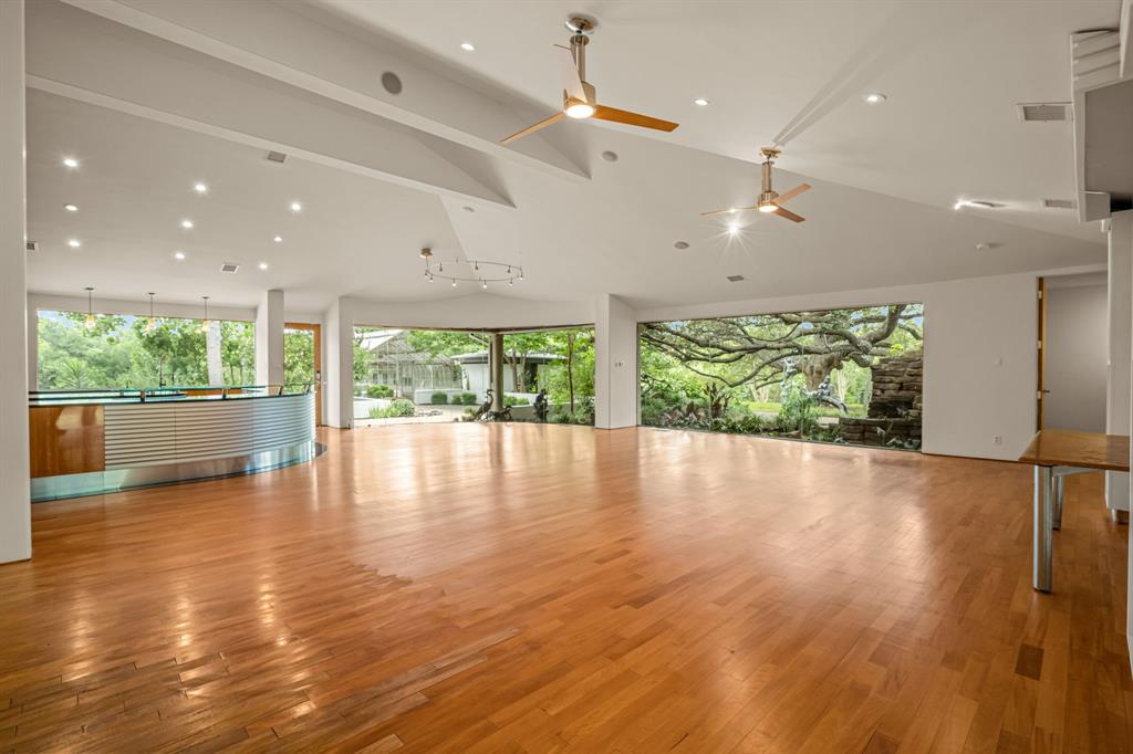 4301 Briarhaven Road Fort Worth, TX 76109 - Photo 13 of 40