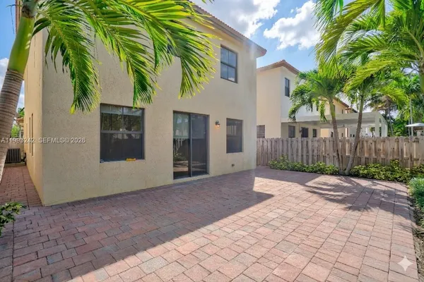 $4,800 | 10021 Northwest 87th Terrace, Doral, FL 33178