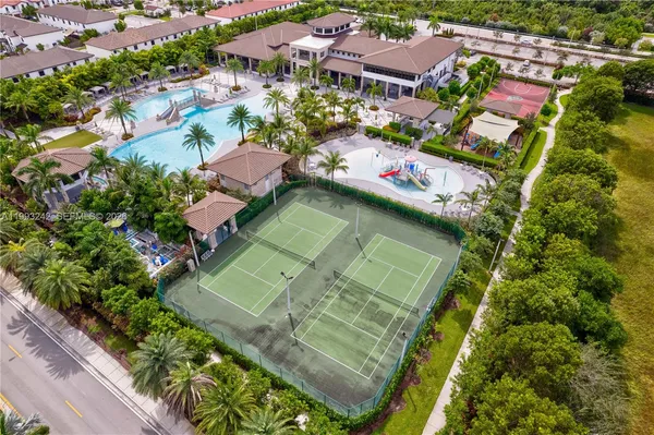 $4,800 | 10021 Northwest 87th Terrace, Doral, FL 33178