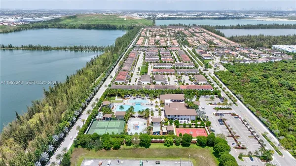 $4,800 | 10021 Northwest 87th Terrace, Doral, FL 33178