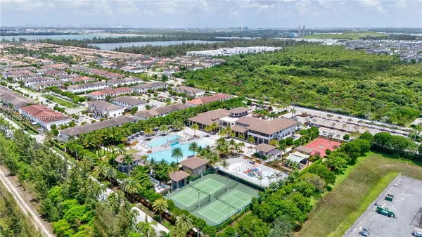 $4,800 | 10021 Northwest 87th Terrace, Doral, FL 33178