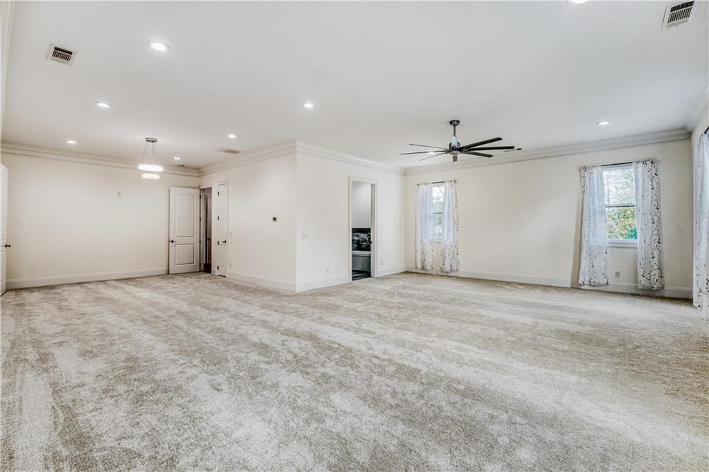 2415 West Rugby Avenue Atlanta, GA 30337 - Photo 12 of 27