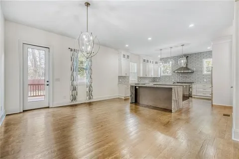 $870,000 | 2415 West Rugby Avenue, Atlanta, GA 30337