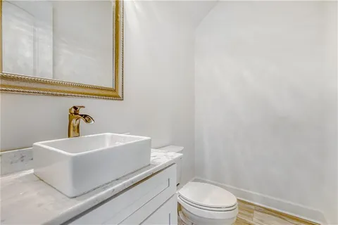 $890,000 | 2415 West Rugby Avenue, Atlanta, GA 30337