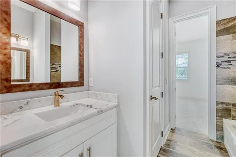 $890,000 | 2415 West Rugby Avenue, Atlanta, GA 30337