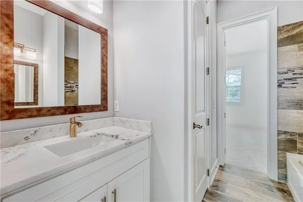 $870,000 | 2415 West Rugby Avenue, Atlanta, GA 30337