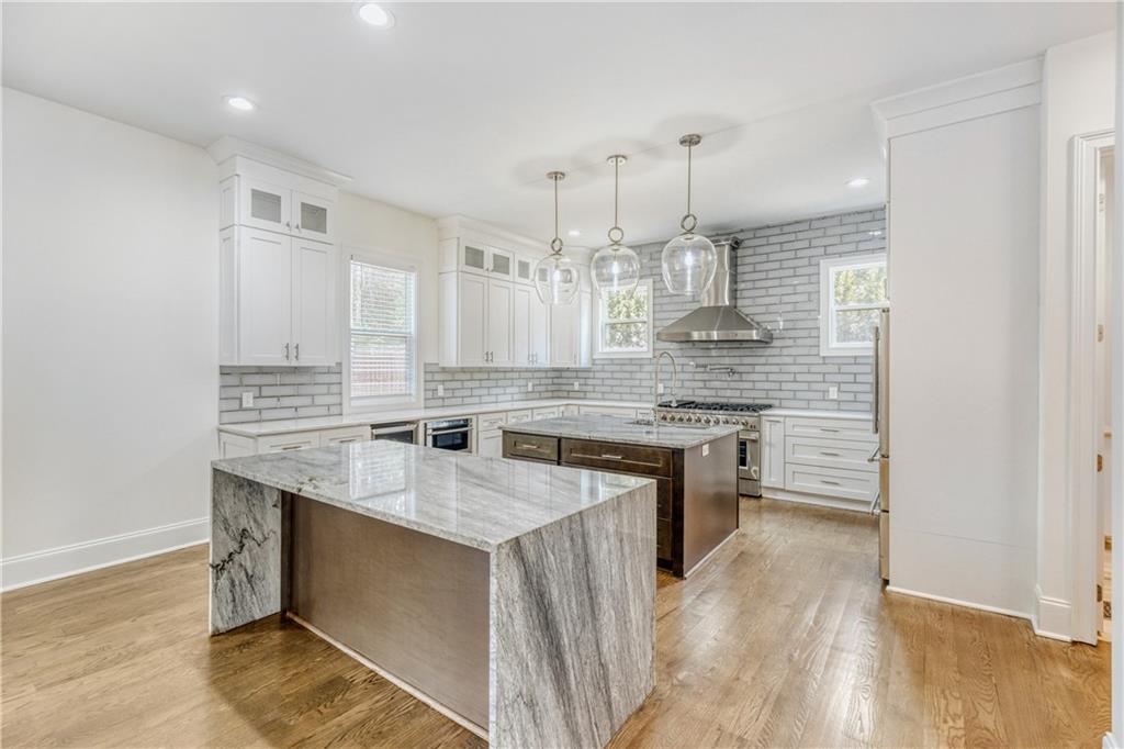 2415 West Rugby Avenue Atlanta, GA 30337 - Photo 8 of 27