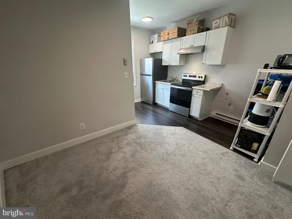 $1,250 | 822 Caroline Street, Unit 1, Fredericksburg, VA 22401