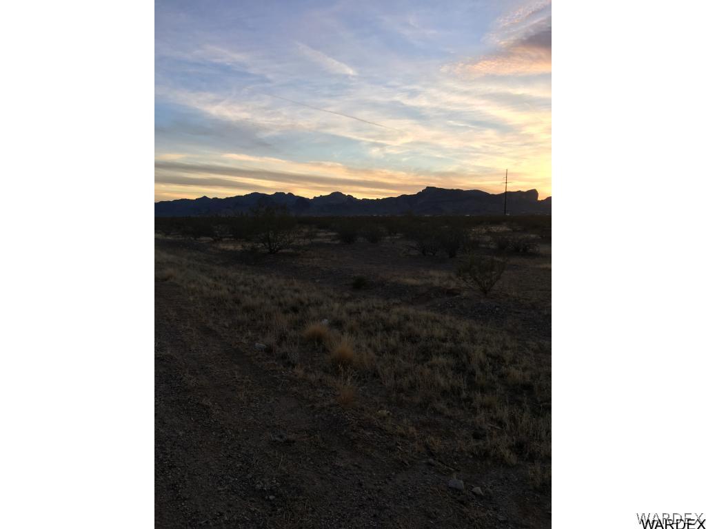 On South Estrella Road Golden Valley, AZ 86413 - Photo 3 of 16 Gallery Image 3
