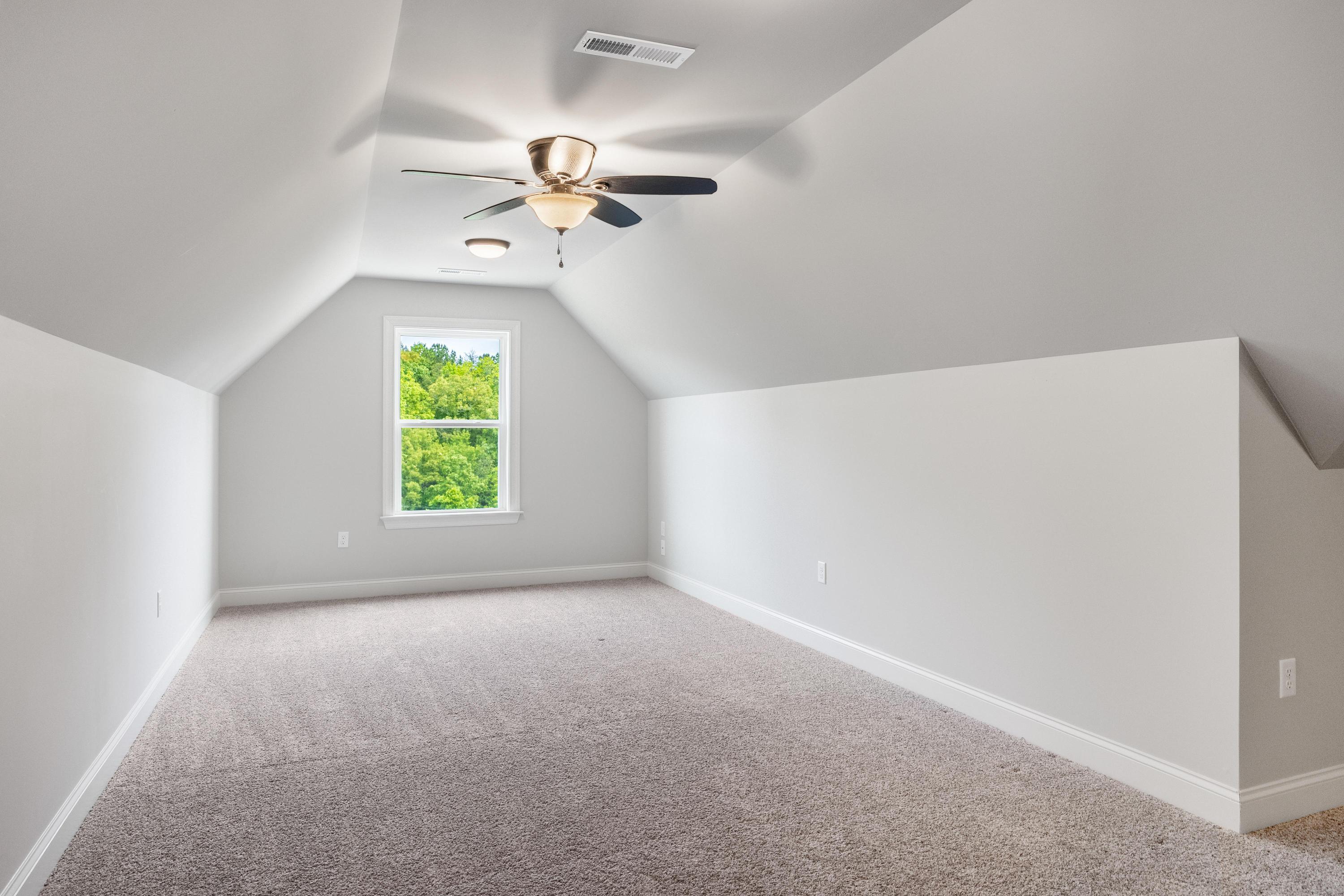 831 Dedmon Road Ringgold, GA 30736 - Photo 26 of 42 Upstairs Suite