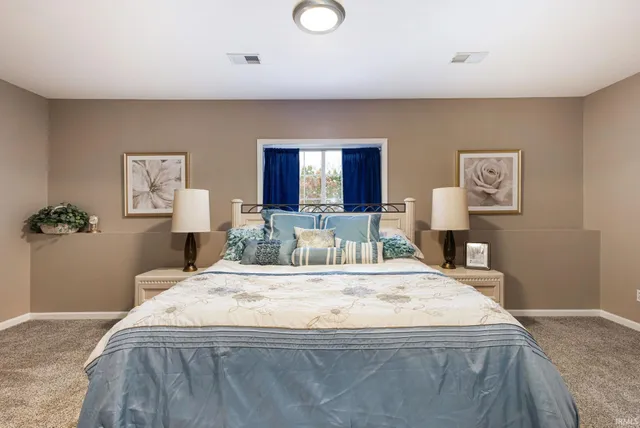 $539,900 | 54843 Springfield Trace Drive, Osceola, IN 46561