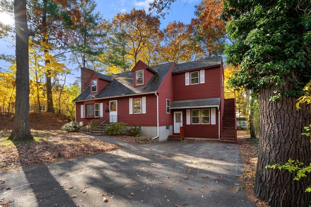 20 Colburn Road Reading, MA 01867 - Photo 2 of 36 Gallery Image 2