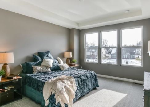 3509 Peace Road Columbia, TN 38401 - Photo 8 of 11 a bedroom with a large bed and a large window