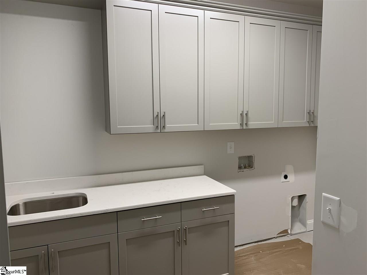 18 Peckham Street Greenville, SC 29607 - Photo 8 of 21 Gallery Image 8