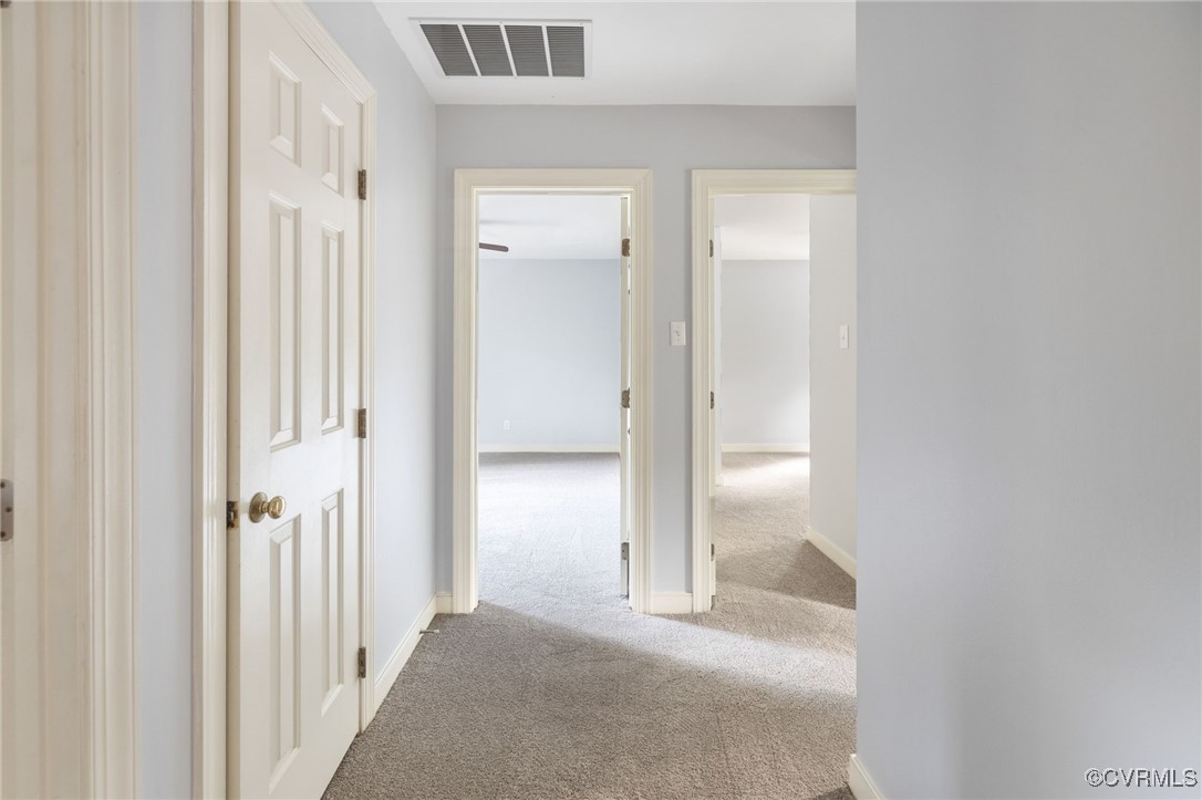 3202 Fortunes Ridge Road Midlothian, VA 23112 - Photo 21 of 29 a view of a hallway with wooden floor and entryway