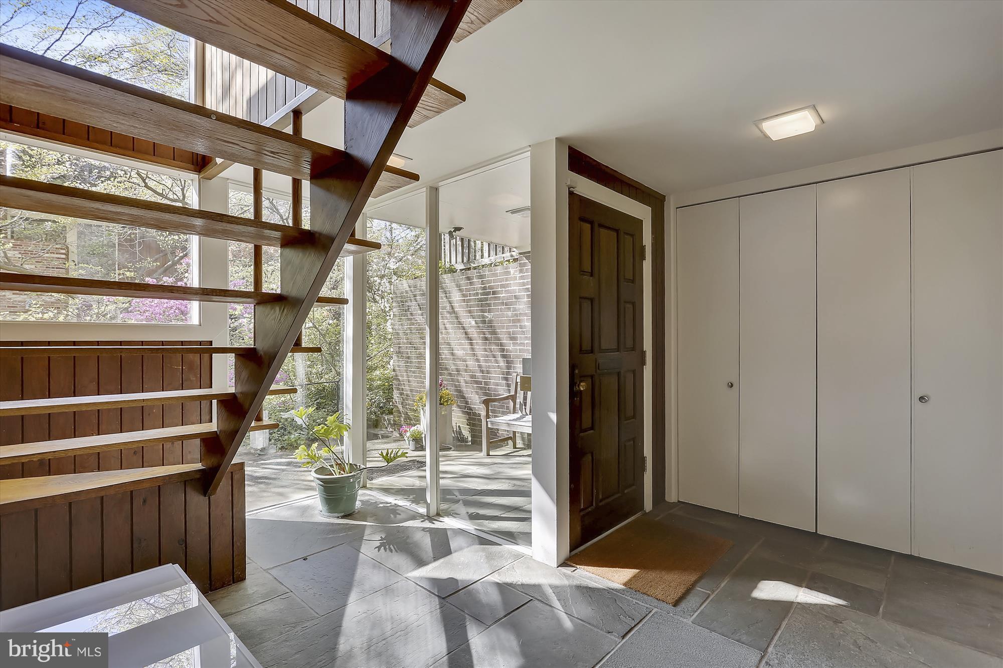 3909 Rickover Road Silver Spring, MD 20902 - Photo 24 of 30 Foyer
