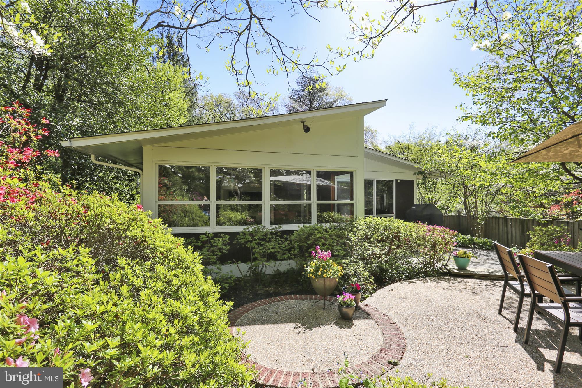 3909 Rickover Road Silver Spring, MD 20902 - Photo 6 of 30 Private Gardens and Patio