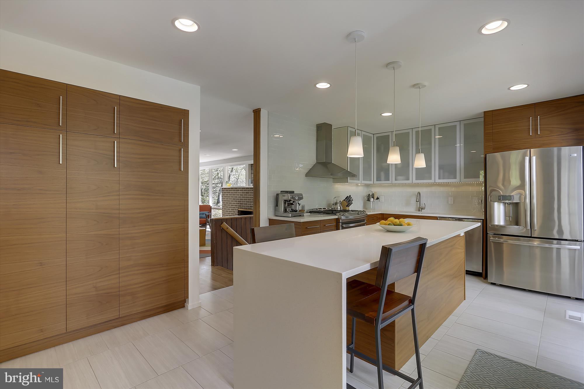 3909 Rickover Road Silver Spring, MD 20902 - Photo 7 of 30 Kitchen