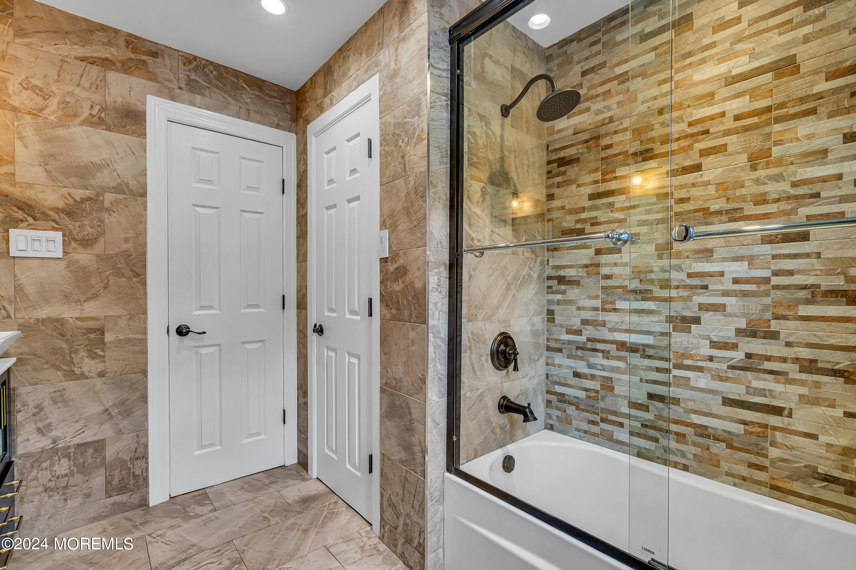 1 Shilling Road Manalapan, NJ 07726 - Photo 30 of 59 dsc04148_522