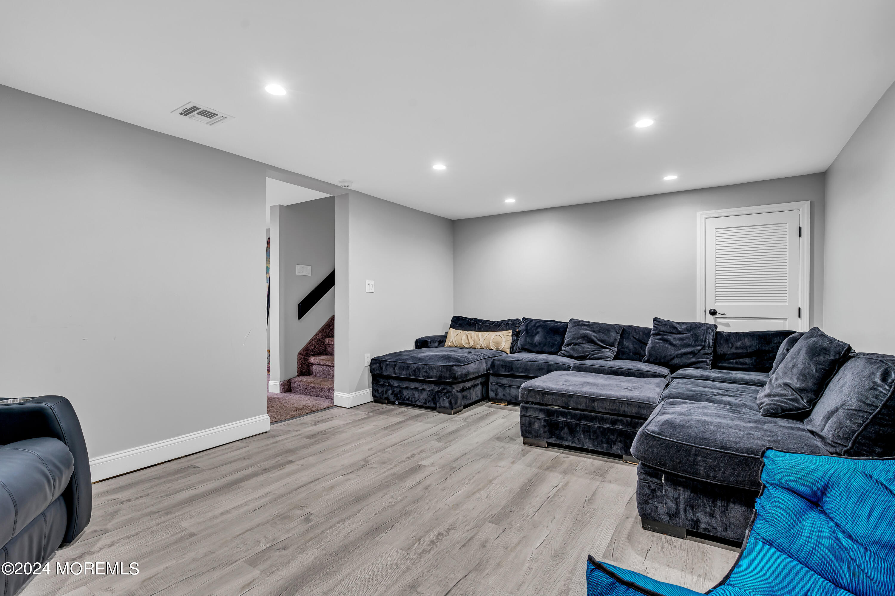 1 Shilling Road Manalapan, NJ 07726 - Photo 33 of 59 dsc04048_10