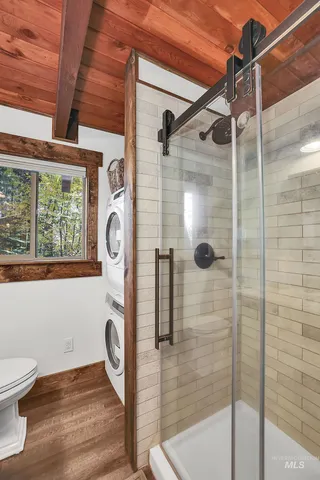 $679,900 | 10 Caribou Parkway, Cascade, ID 83611