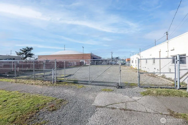 $3,500 | 321 State Avenue North, Kent, WA 98030