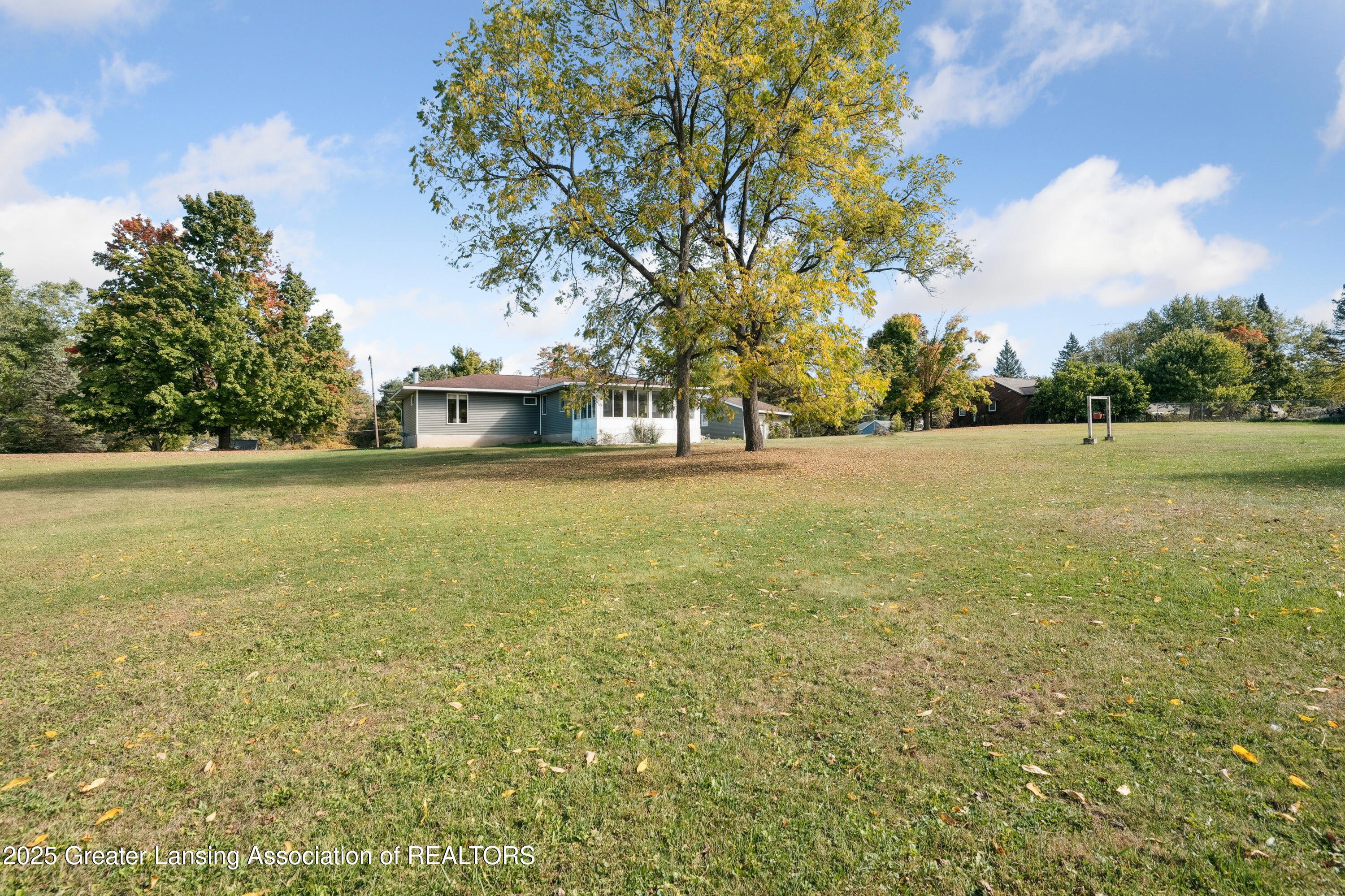4410 South Center Road Burton, MI 48519 - Photo 37 of 41 38-4410-S-Center-Rd-Burton-MI-48519-Wind