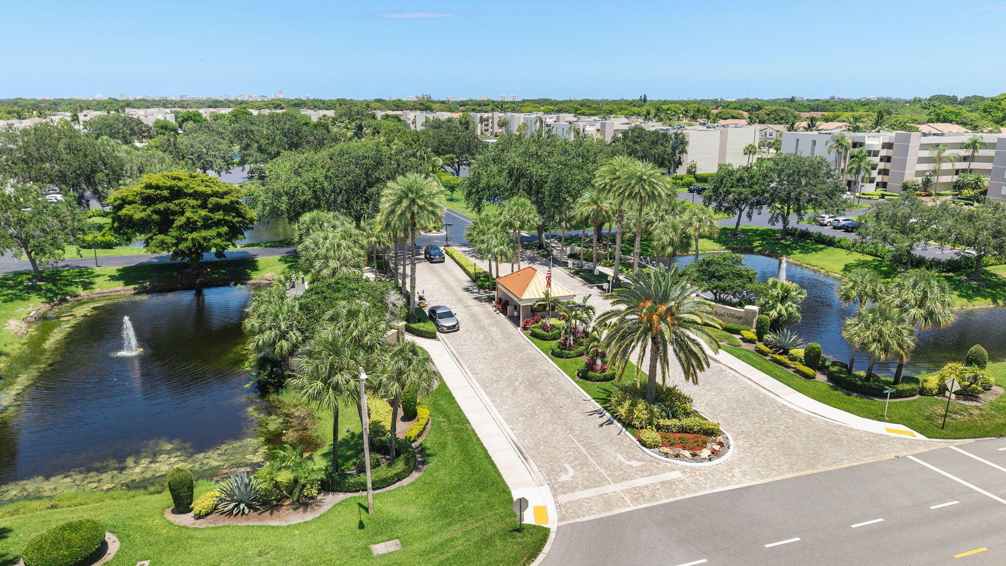 5800 Camino Del Sol, Unit 102 Boca Raton, FL 33433 - Photo 32 of 33 Gated community