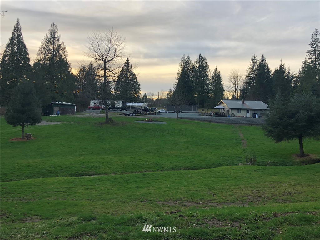 9116 Grandview Road Arlington, WA 98223 - Photo 6 of 24 Gallery Image 6