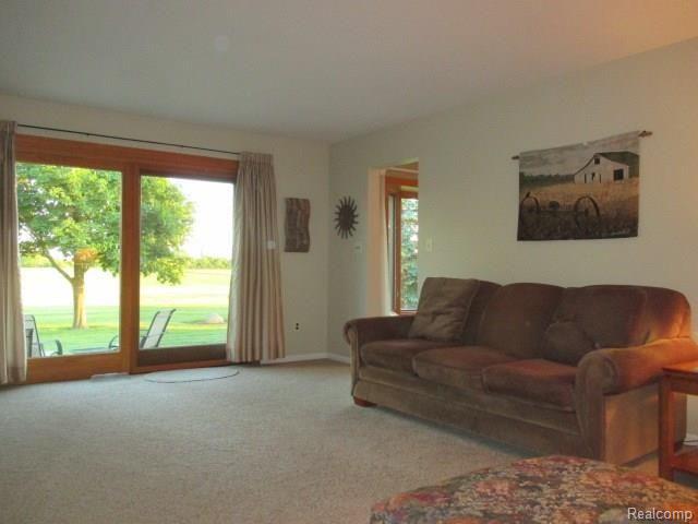 3212 Post Road Newport, MI 48166 - Photo 15 of 29 5.JPG