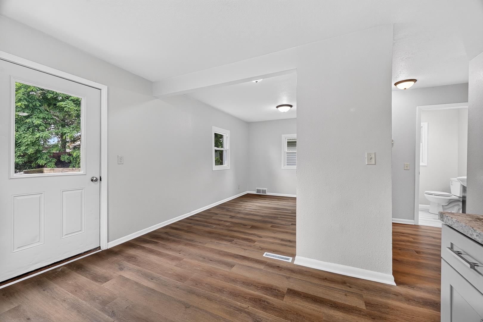 941 Ridgewood Way Madison, WI 53713 - Photo 9 of 33