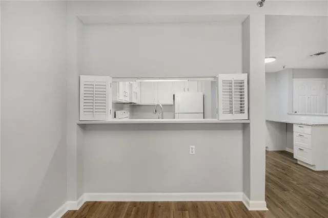 $210,000 | 1800 Clairmont Lake, Unit A414, Decatur, GA 30033