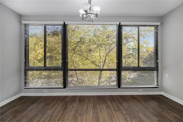 $210,000 | 1800 Clairmont Lake, Unit A414, Decatur, GA 30033