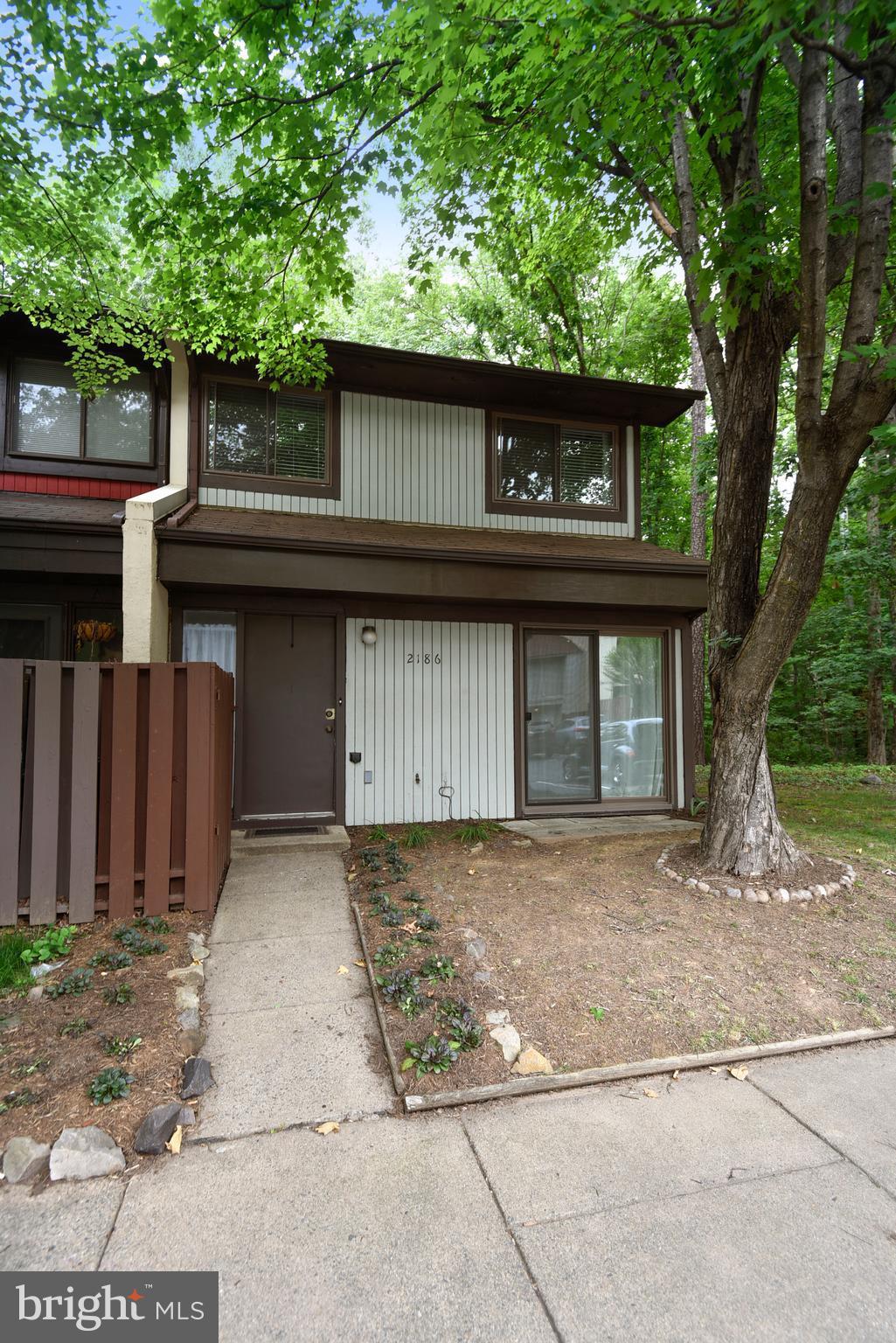 2186 White Cornus Lane Reston, VA 20191 - Photo 3 of 28 Extra privacy being the end unit.