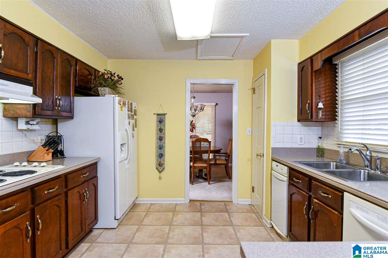 146 Cape Road Bessemer, AL 35023 - Photo 28 of 47