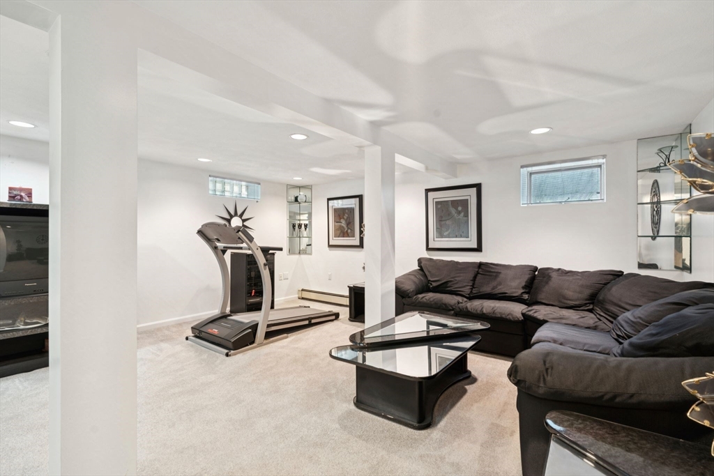 42 Woodland Road Wakefield, MA 01880 - Photo 29 of 41