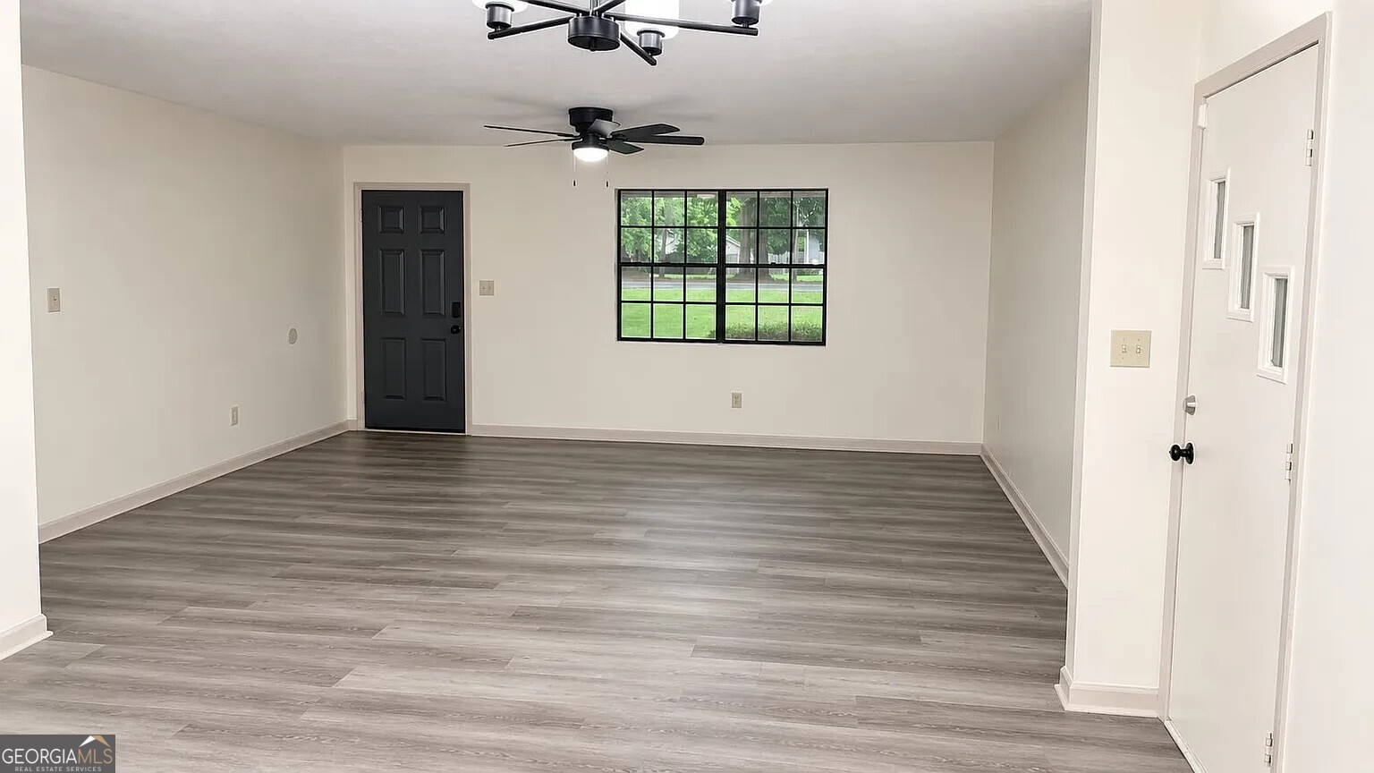 6454 West Fayetteville Road Riverdale, GA 30296 - Photo 4 of 6