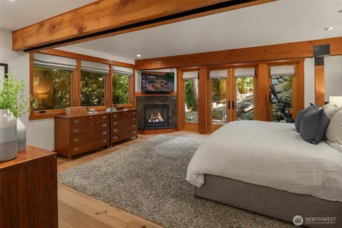$3,150,000 | 2716 106th Place Southeast, Bellevue, WA 98004